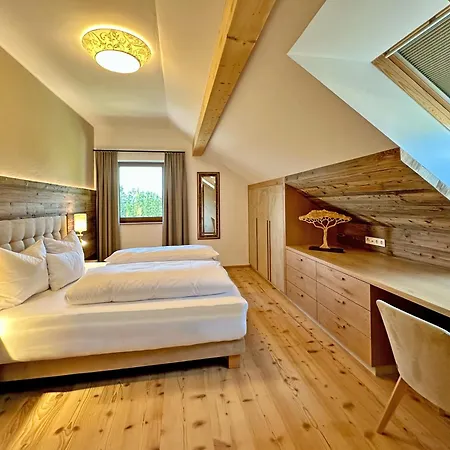 Rosenhof Salzburger Seenland