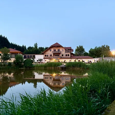Rosenhof Salzburger Seenland *
