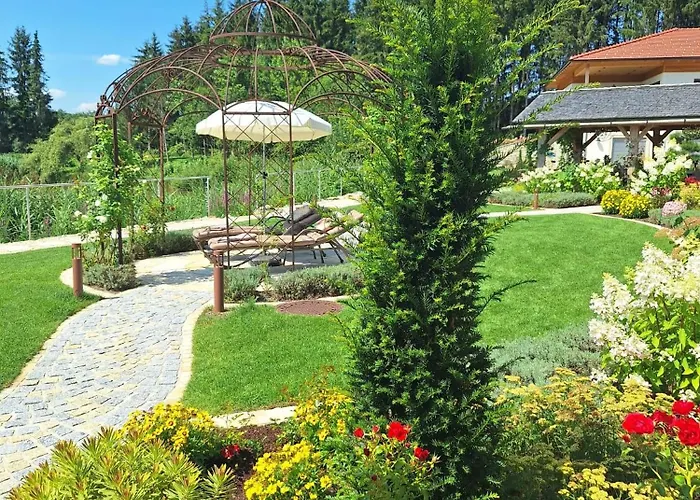 Rosenhof Salzburger Seenland 施特拉斯瓦尔兴